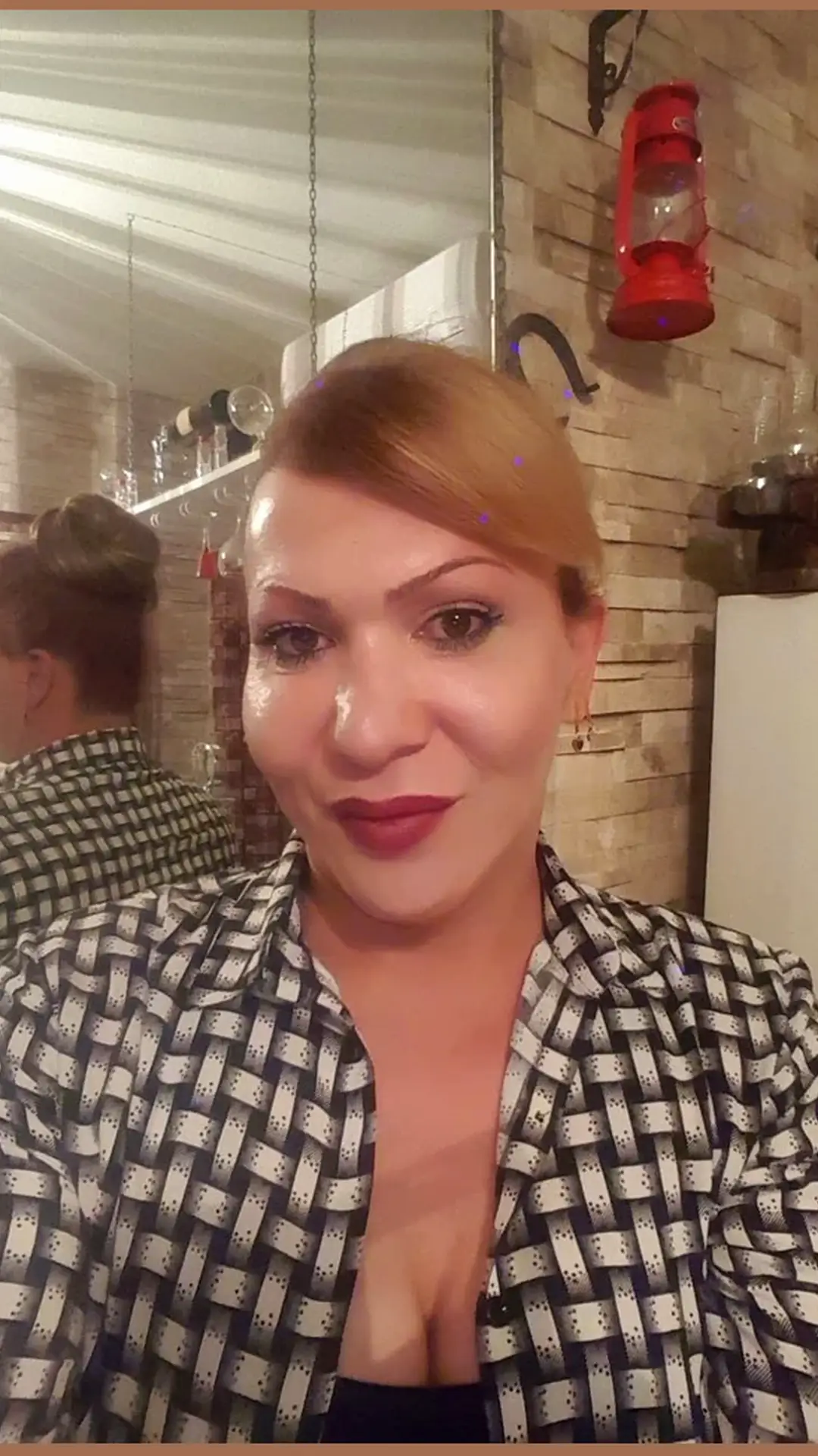 Ankara escort makalesi için kütüphane görseli 3, 01 portre